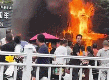 长春博时配资 全烧没了!广东一宠物店起火,“毛孩子”无一生还……沿街商铺火灾如何预防?